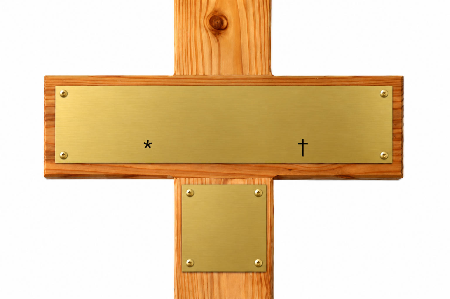 Leeres Holzgrabkreuz mit goldfarbenem Schild ohne Gravur, nur Stern- und Kreuzsymbol sichtbar