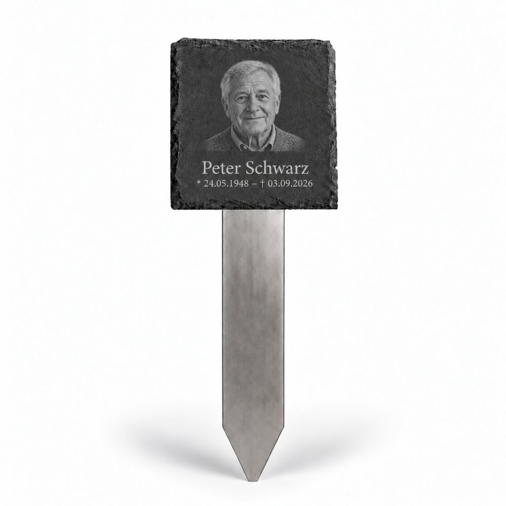 Personalisierte Gedenktafel aus Schiefer mit Foto-Lasergravur eines Mannes, Name und Lebensdaten