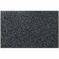 Unbeschriftete Granit-Gedenktafel Impala mit grauschwarzer Körnung im Querformat vor weißem Hintergrund.